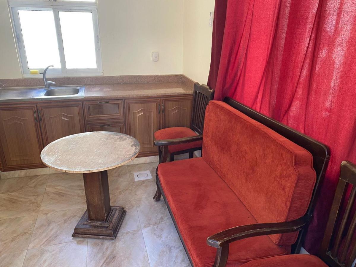 At-Tafilah Afra Hot Springs Chalets מראה חיצוני תמונה