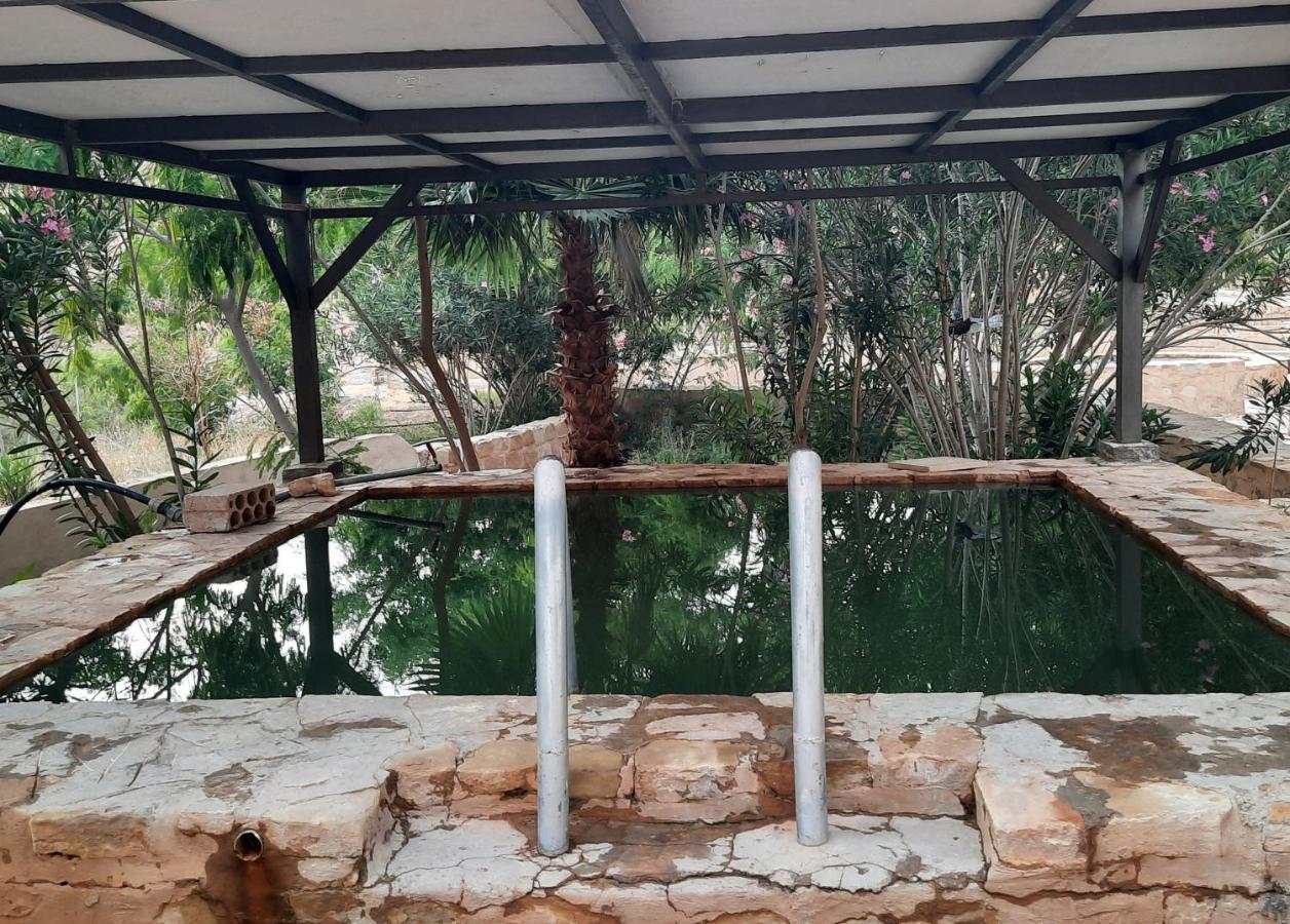 At-Tafilah Afra Hot Springs Chalets מראה חיצוני תמונה