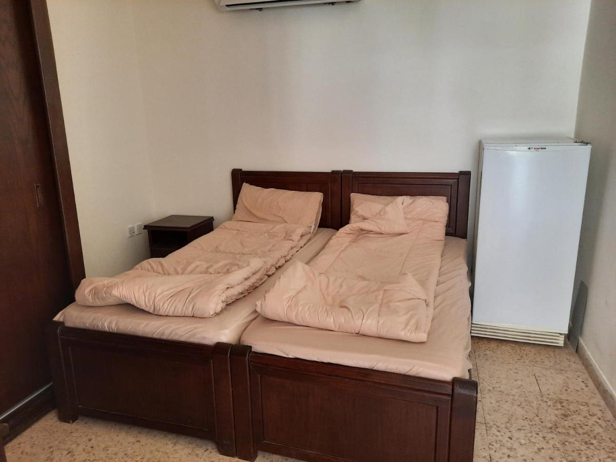 At-Tafilah Afra Hot Springs Chalets מראה חיצוני תמונה